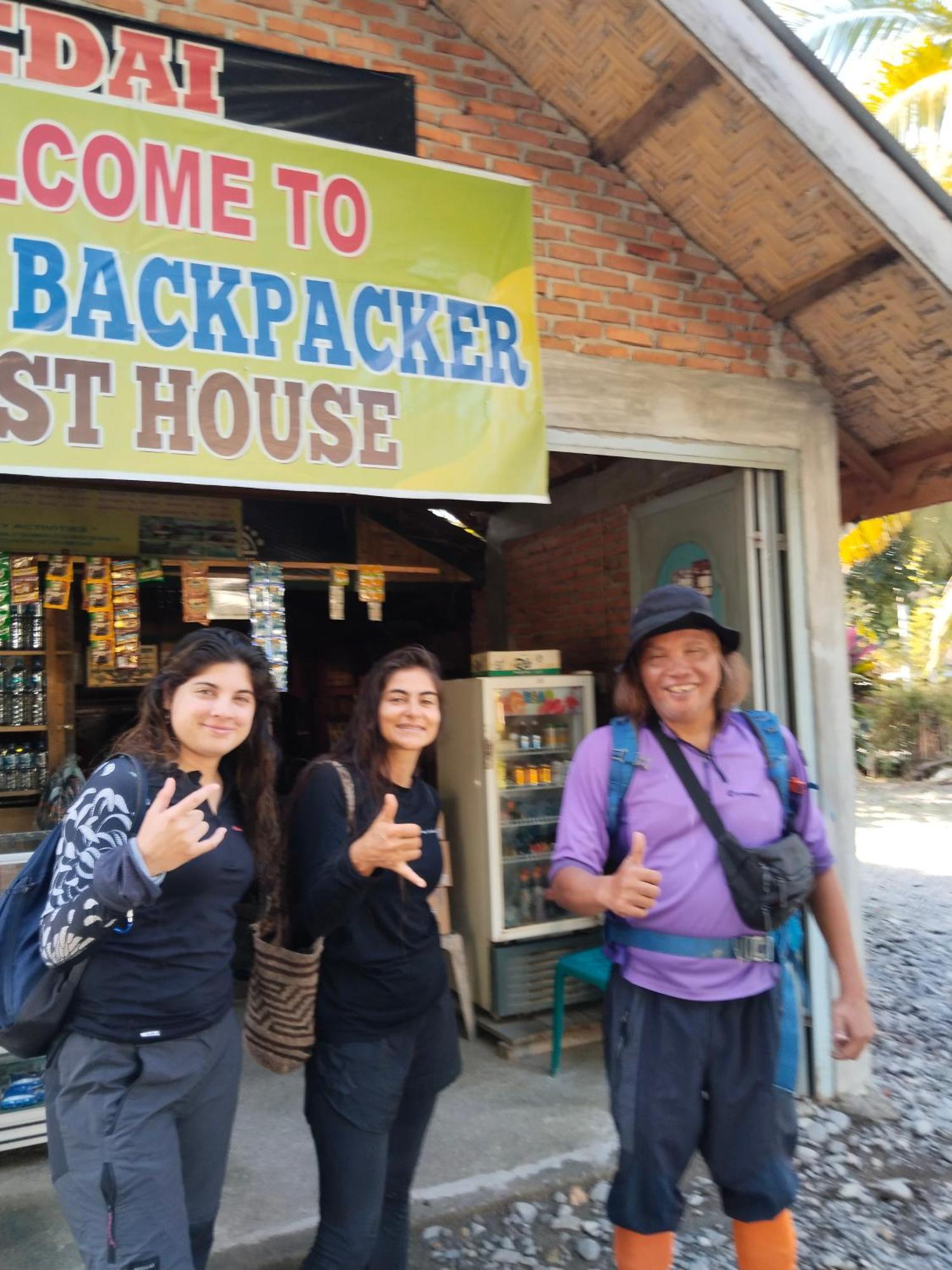 Jhony'S Backpacker-Guest House Only Stay Here Book Treking With Us Bukit Lawang Zewnętrze zdjęcie