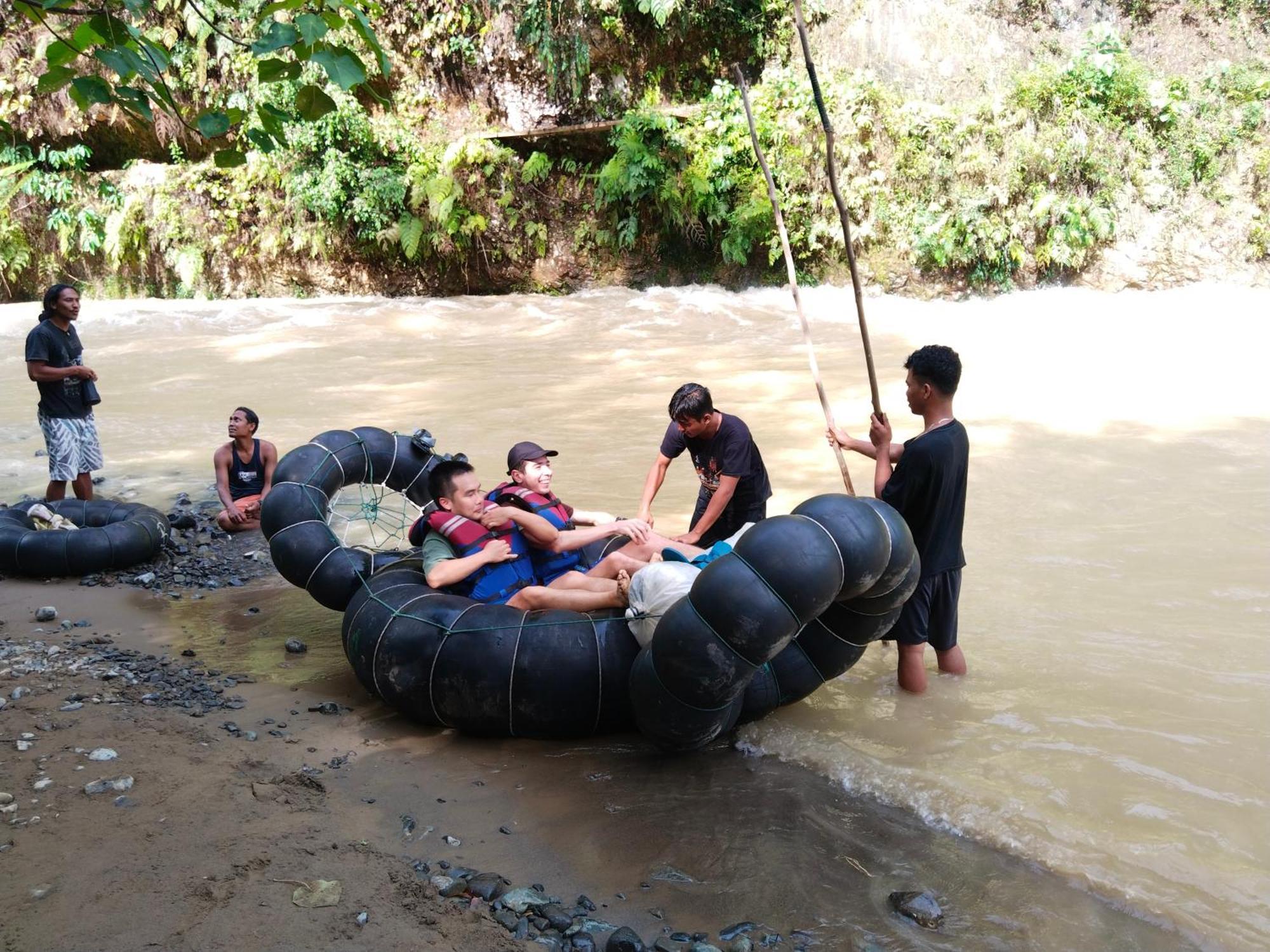 Jhony'S Backpacker-Guest House Only Stay Here Book Treking With Us Bukit Lawang Zewnętrze zdjęcie