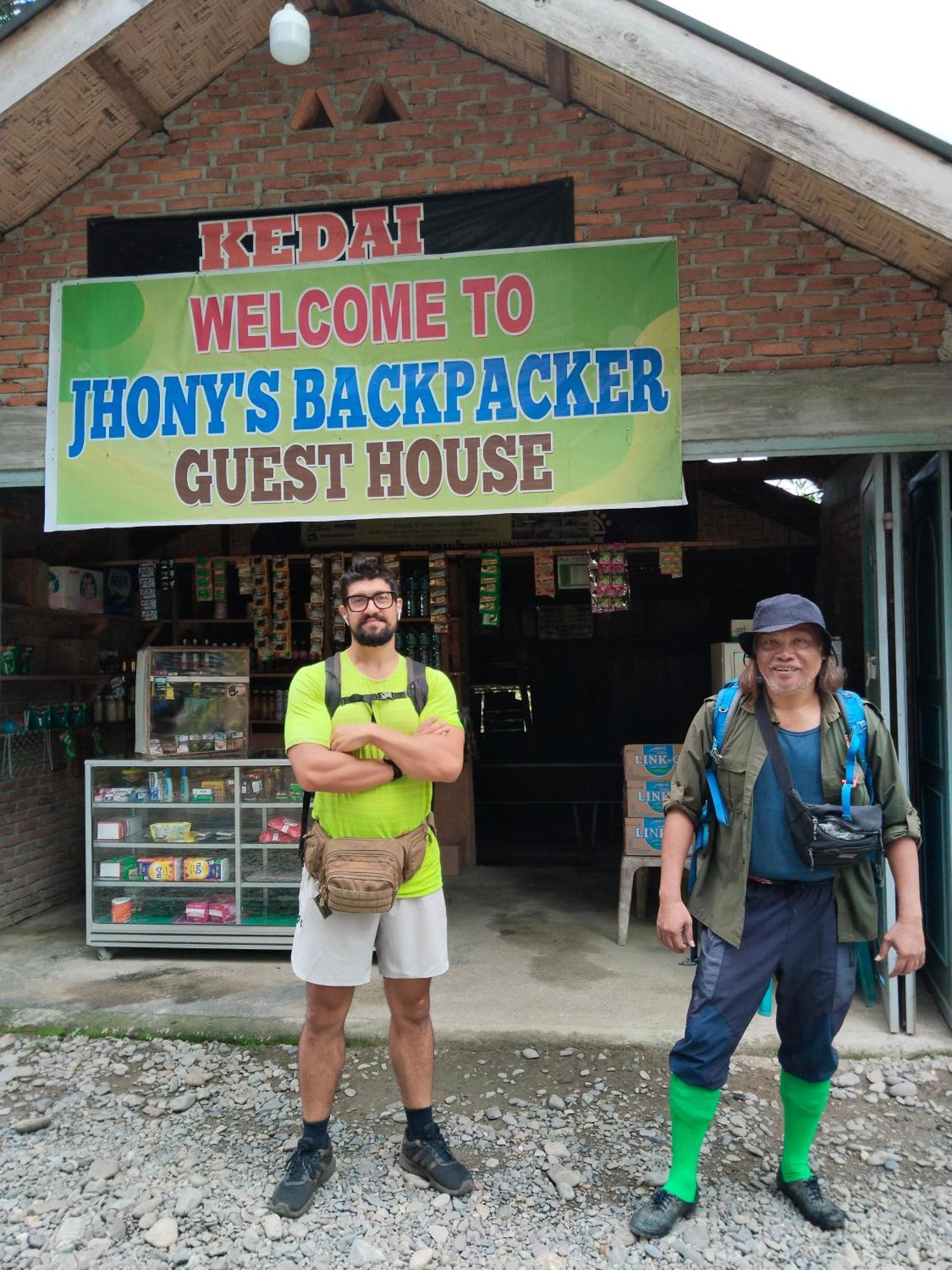 Jhony'S Backpacker-Guest House Only Stay Here Book Treking With Us Bukit Lawang Zewnętrze zdjęcie